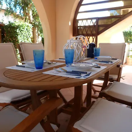 Casa Eucalipto شقة مارينا دي كامبو